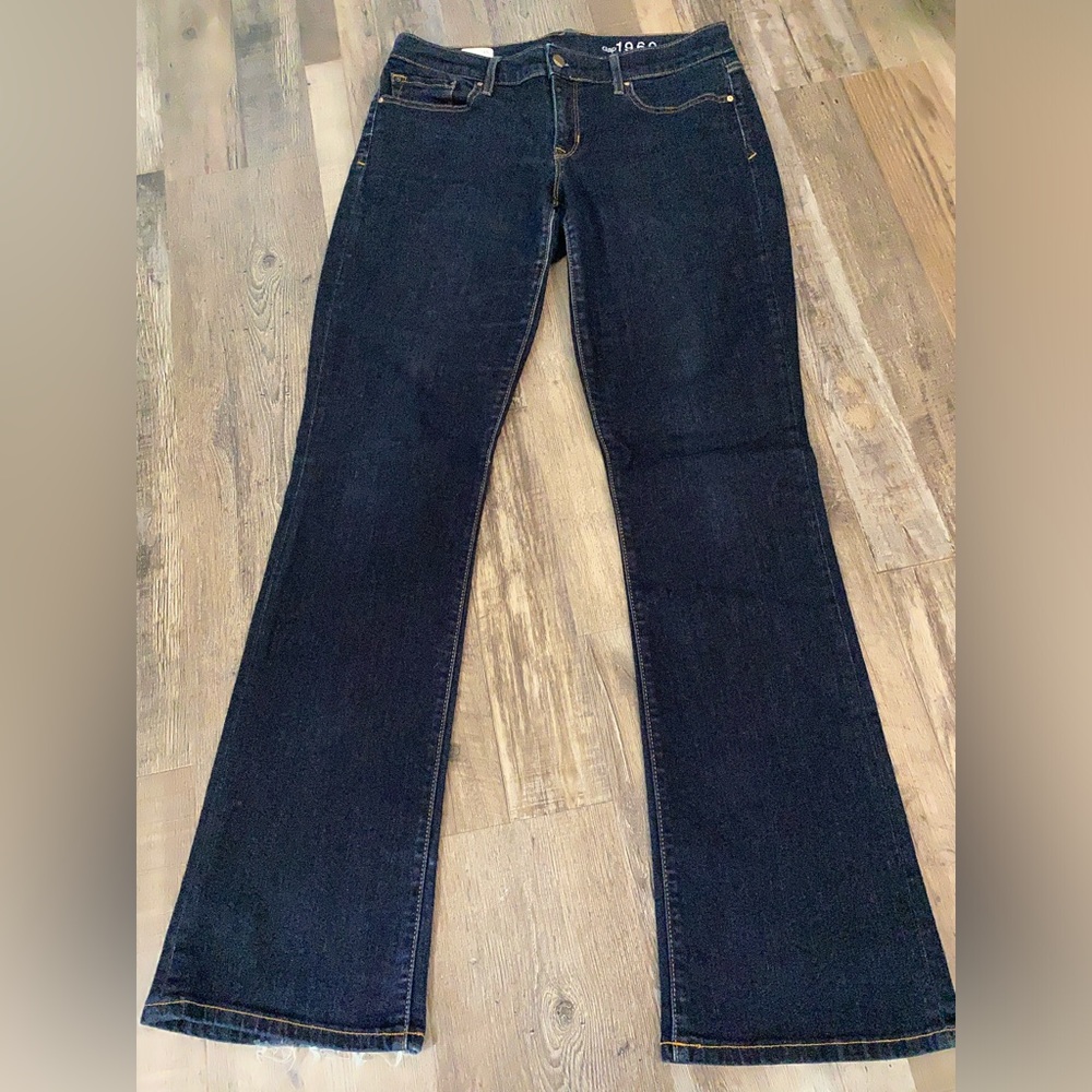 GAP Dark Wash Sexy Bootcut Jeans Size 31 Long (33” Inseam)